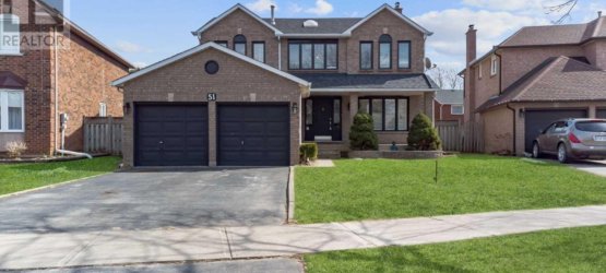 Beautiful Grimsby Home For Sale on Stone Gate Dr – $799,900