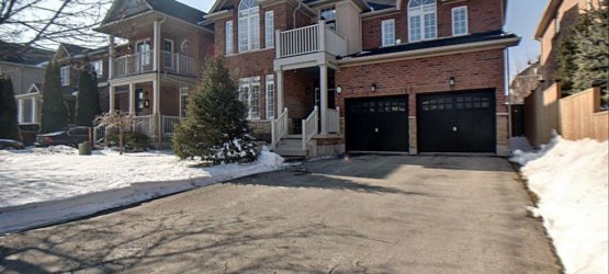 Stoney Creek Home For Sale – $899,900