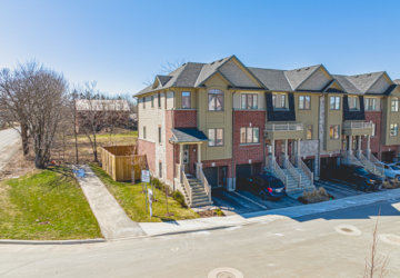 Stunning End Unit Freehold Townhome For Sale: 1 Barley Lane, Ancaster