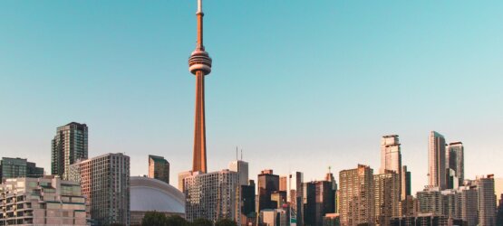 Strategies for Successfully Buying a Home in Toronto’s Competitive Market