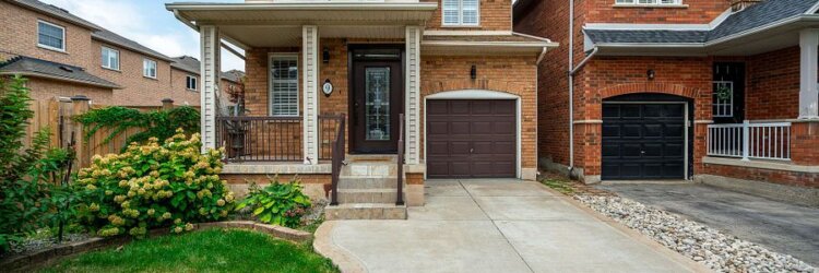 Featured Stoney Creek Home For Rent: 9 Dewsbury Way Hamilton, ON